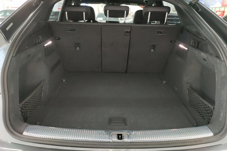 奥迪Q5L Sportback 2021款 40 TFSI 时尚型局部细节23