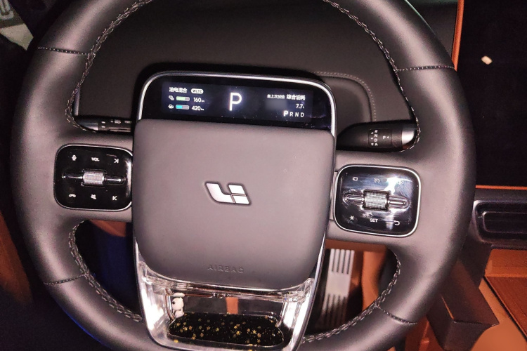 理想汽车 理想L9 2024款 Ultra局部细节13