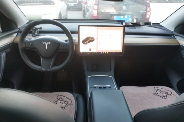 特斯拉 Model Y 2021款 标准续航后驱版中控内饰12
