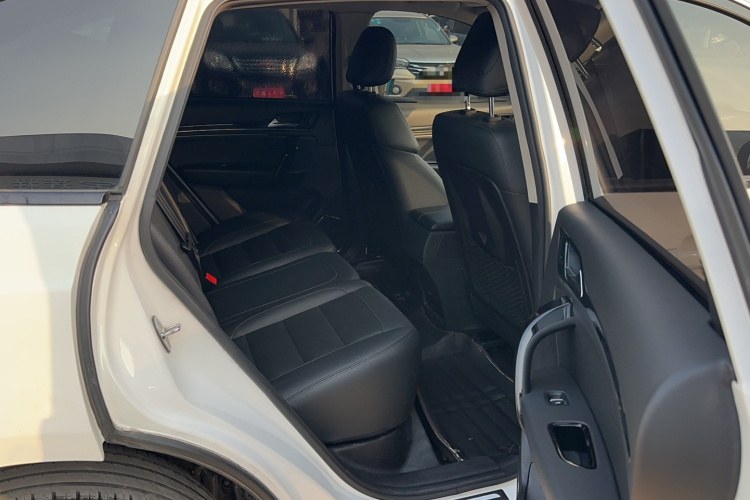 众泰T600 Coupe 2017款 1.5T 自动豪华型中控内饰7004