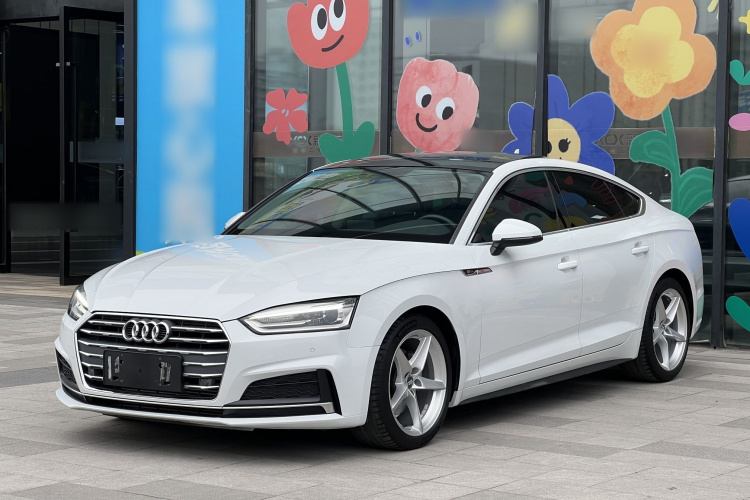 奥迪A5 2017款 Sportback 40 TFSI 时尚型车身外观6002