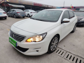 标致408 2014款 1.8L 自动豪华版