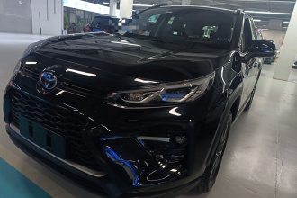 丰田 威兰达 2023款 双擎 2.5L E-CVT四驱尊贵版