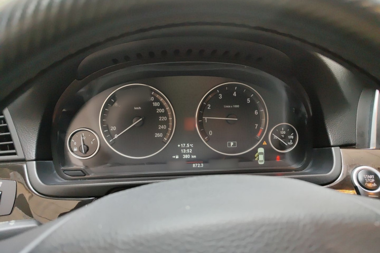 宝马5系 2013款 525Li 领先型局部细节14