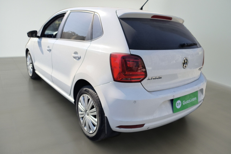 大众 Polo 2016款 1.6L 自动舒适型车身外观5