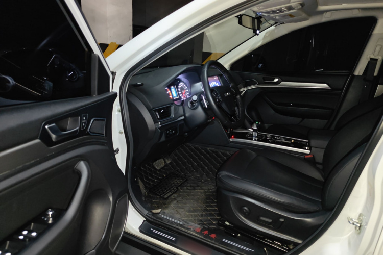 哈弗H6 2019款 运动版 1.5T 自动两驱精英型 国VI中控内饰20