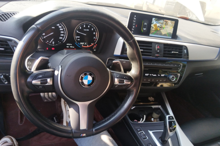 宝马2系(进口) 2019款 225i 敞篷轿跑车 尊享型 M运动套装中控内饰12