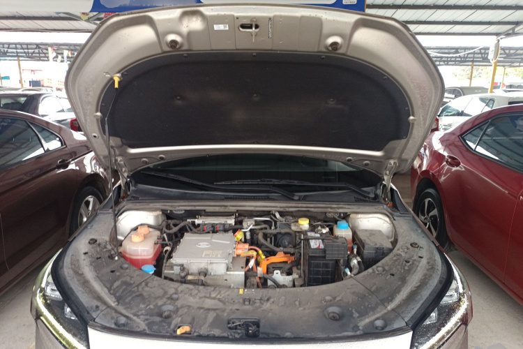 埃安 AION S Plus 2023款 70 乐享版 磷酸铁锂机舱底盘24