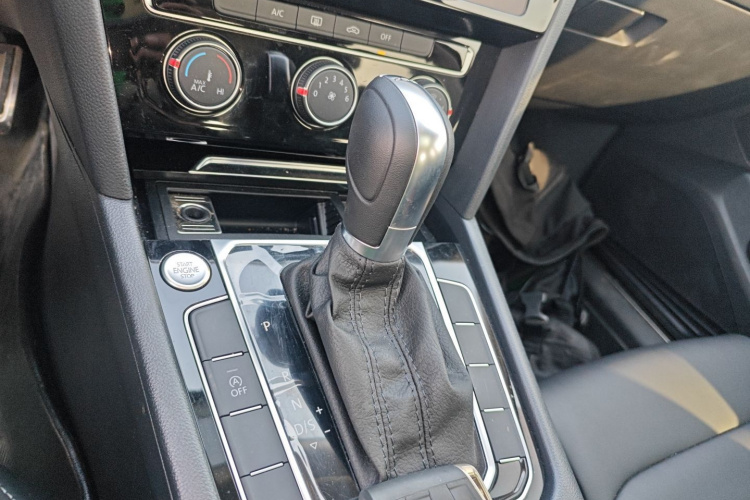 大众 迈腾 2025款 众享款 280TSI DSG舒适型局部细节18