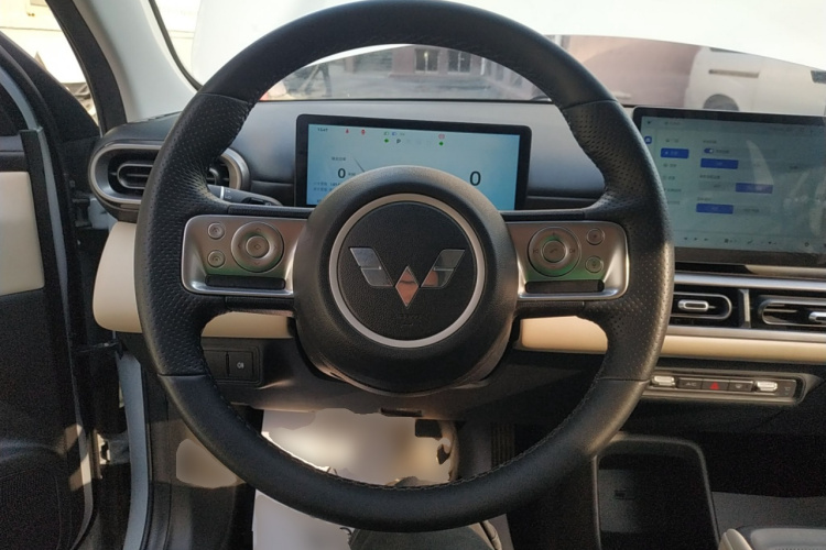 五菱汽车 五菱缤果PLUS 2024款 510km 旗舰版 四座版中控内饰13