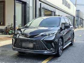 丰田 格瑞维亚 2024款 2.5L混动 尊爵ULTRA版