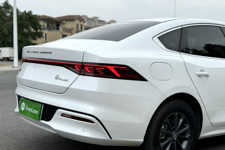 比亚迪 秦PLUS 2023款 EV 510KM 出行版车身外观6007