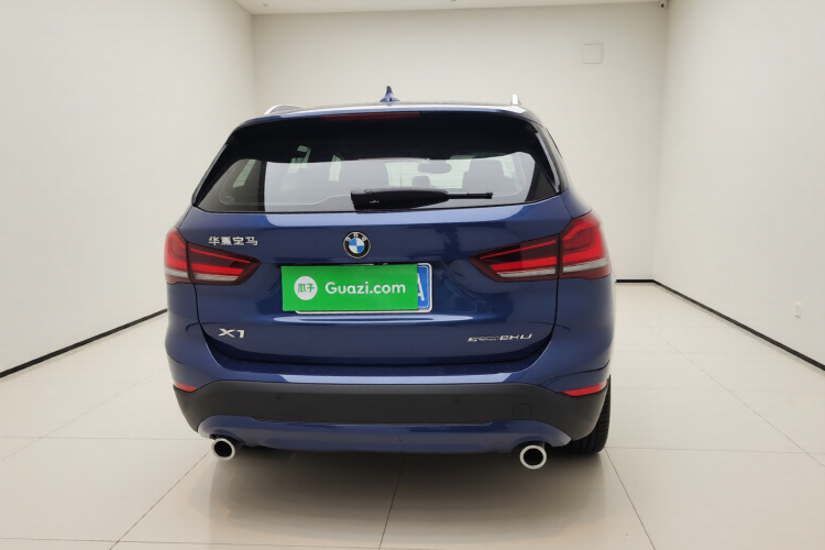 宝马X1 2021款 改款 sDrive25Li 领先型车身外观6