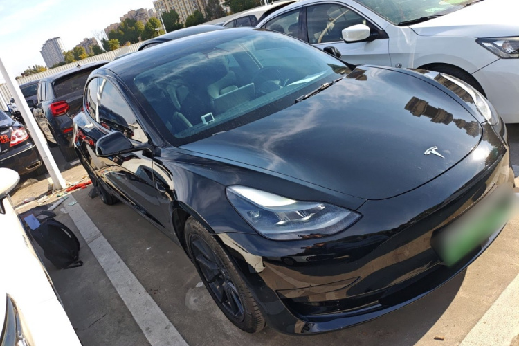 特斯拉 Model 3 2021款 改款 标准续航后驱升级版 3D1车身外观3