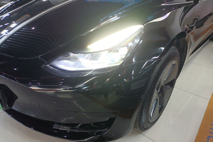 特斯拉 Model 3 2022款 后轮驱动版局部细节36