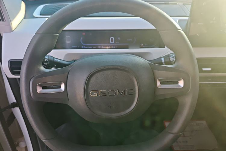 吉利银河 2024款 熊猫mini 200km 龙腾PRO版中控内饰13