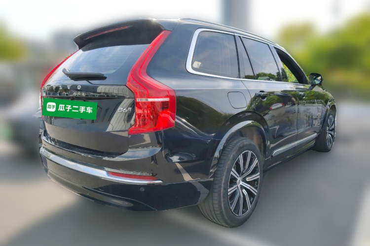 沃尔沃XC90 2024款 B6 智逸豪华版 7座车身外观7
