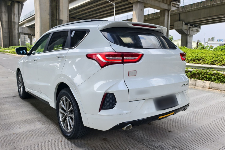 捷途X70 2020款 1.5T 手动畅行版 5座车身外观6005