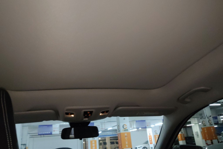 奔驰GLA 2016款 GLA 200 时尚型中控内饰22