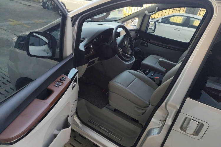 江淮瑞风 瑞风L5 2022款 2.0T 自动商务版中控内饰7003