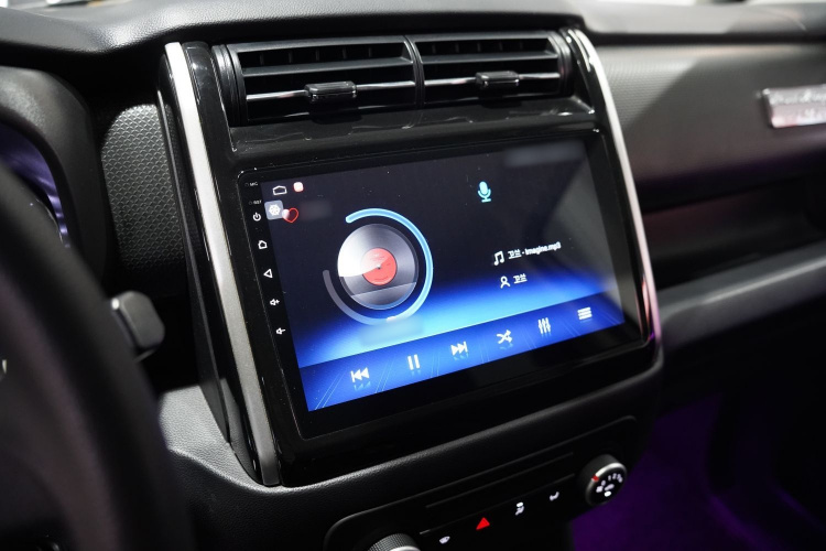 长安欧尚X70A 2019款 1.5L 手动经典型 国VI中控内饰7010