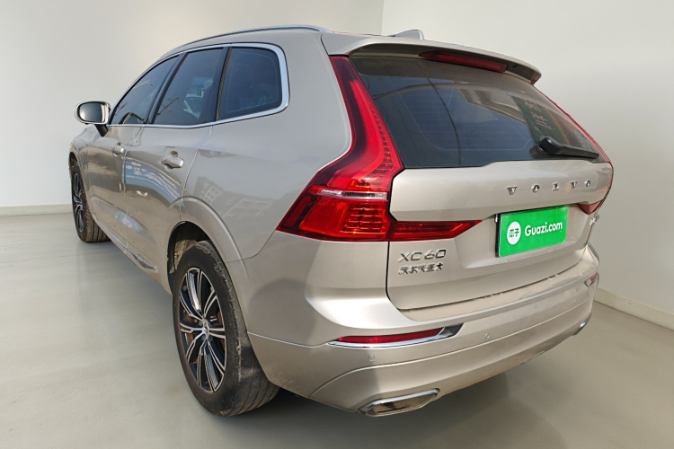 沃尔沃XC60 2020款 T5 四驱智远豪华版车身外观5
