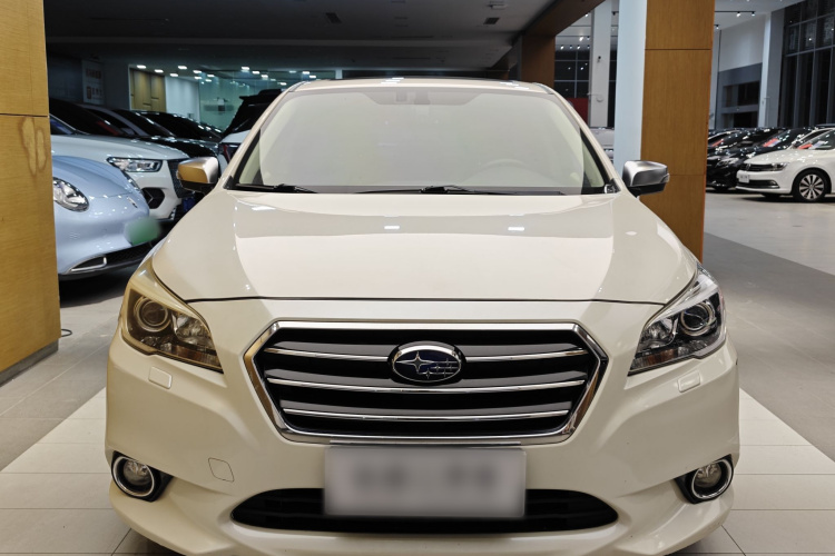 斯巴鲁 力狮 2016款 2.5i 全驱荣耀版车身外观6013