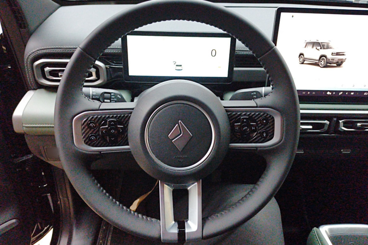 宝骏悦也Plus 2026款 301km旗舰版中控内饰13