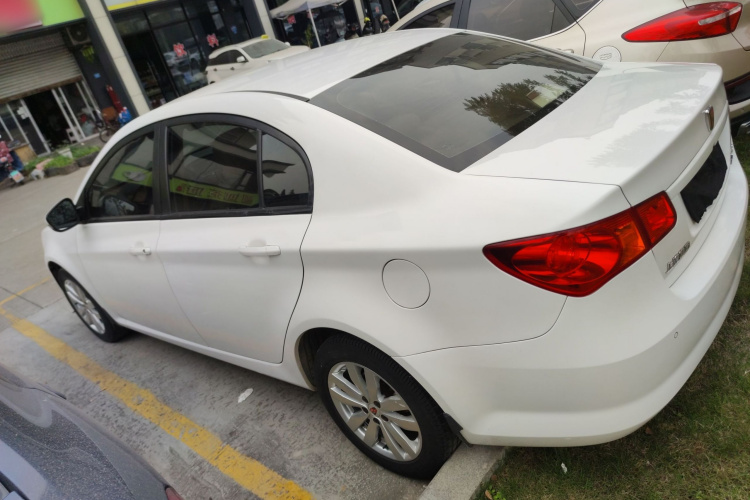 荣威350 2014款 1.5L 自动迅悦版车身外观6003