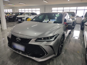 丰田 亚洲龙 2023款 2.5L 豪华版