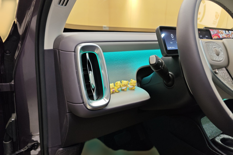 零跑汽车 零跑B10 2025款 510悦享版中控内饰7006