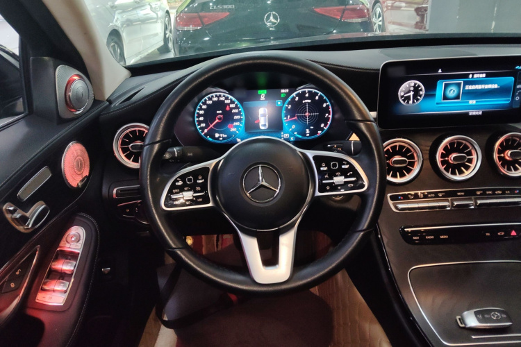 奔驰C级 2019款 改款 C 260 L 运动版中控内饰13