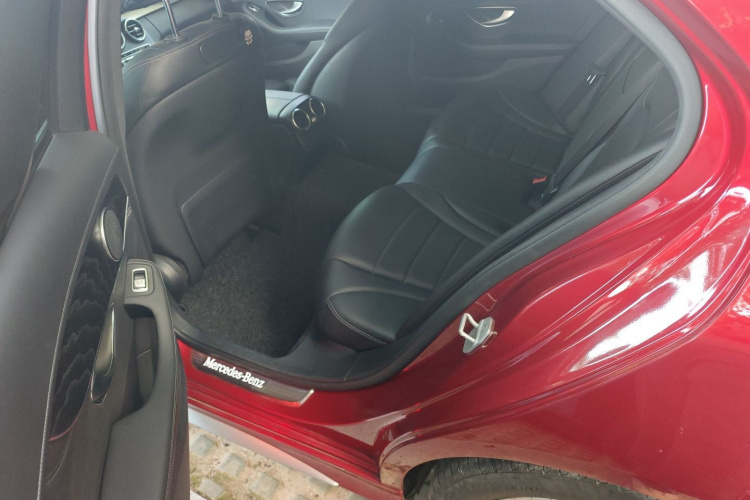 奔驰C级 2016款 C 200 L 运动型中控内饰7004