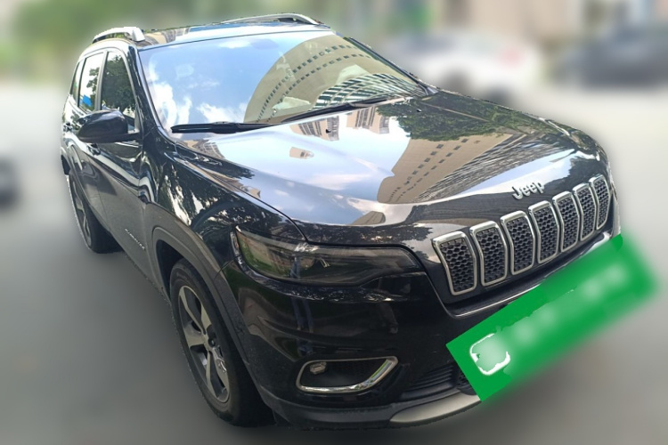 Jeep 自由光 2020款 2.0T 两驱领先版车身外观6002