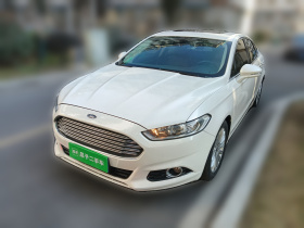 福特 蒙迪欧 2013款 2.0L GTDi200时尚型