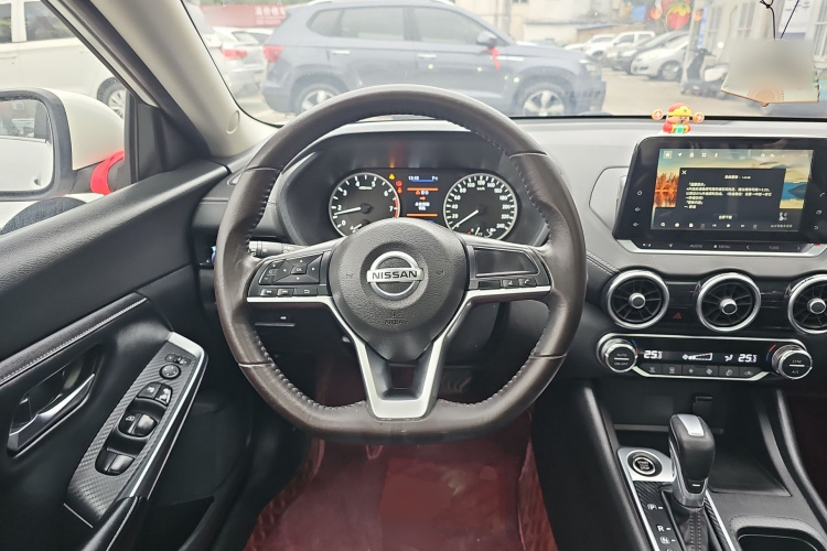 日产 轩逸 2020款 改款 1.6L XL CVT悦享版中控内饰13
