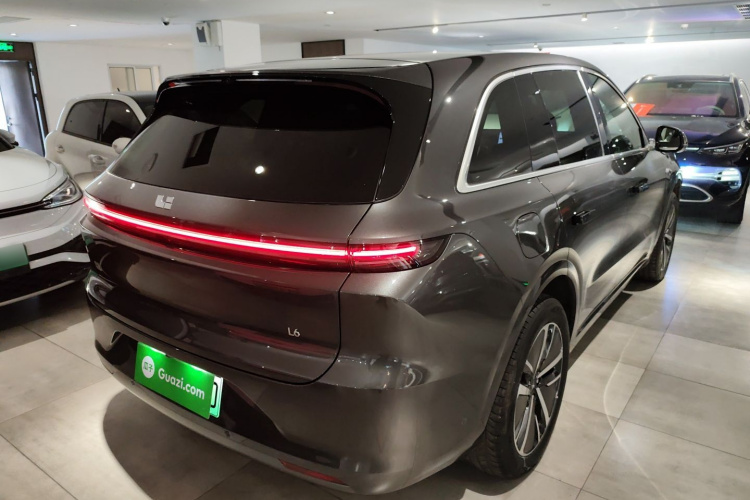 理想汽车 理想L6 2024款 Pro车身外观7