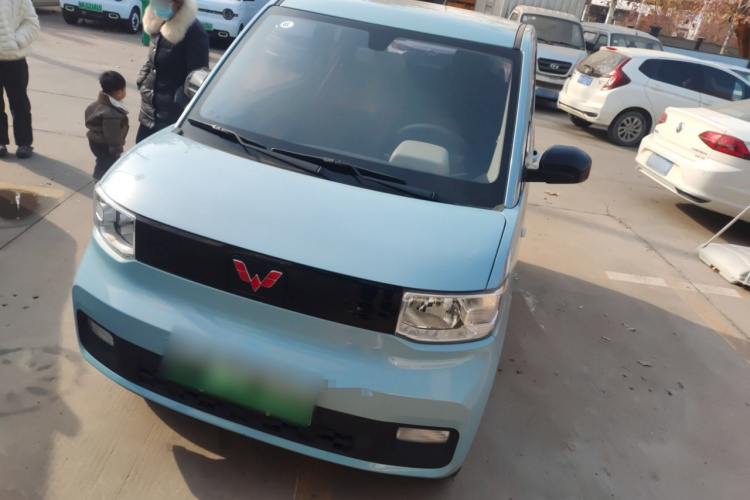 五菱汽车 宏光MINIEV 2020款 悦享款 磷酸铁锂车身外观1