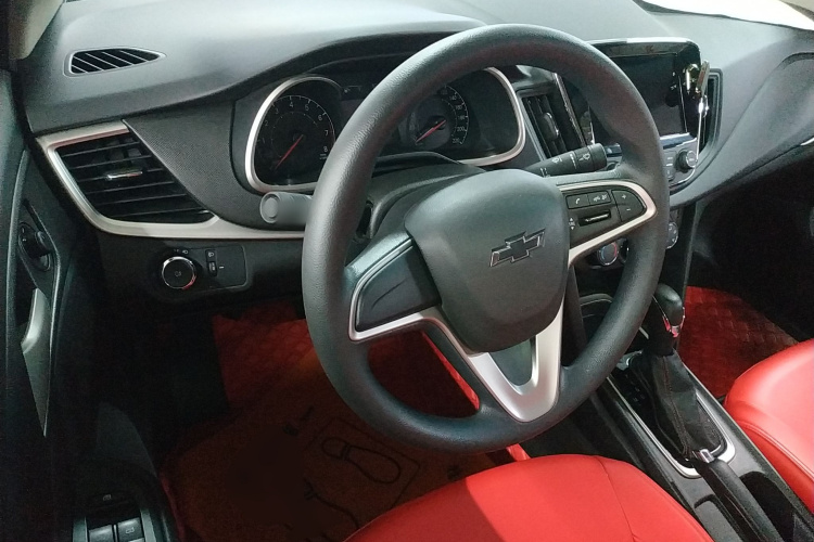 雪佛兰 科鲁泽 2019款 Redline 320T 双离合欢快版 国VI局部细节13