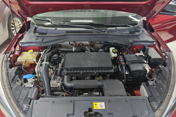 江汽集团 嘉悦A5 2020款 1.5T CVT超越型机舱底盘24