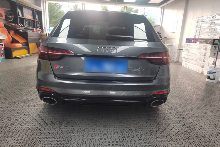 奥迪RS 4 2020款 RS 4 2.9T Avant车身外观6004