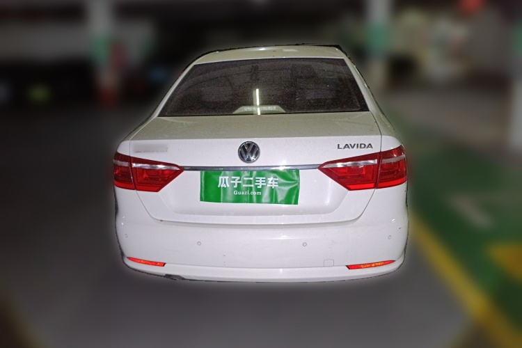 大众 朗逸 2013款 1.6L 自动舒适版车身外观6