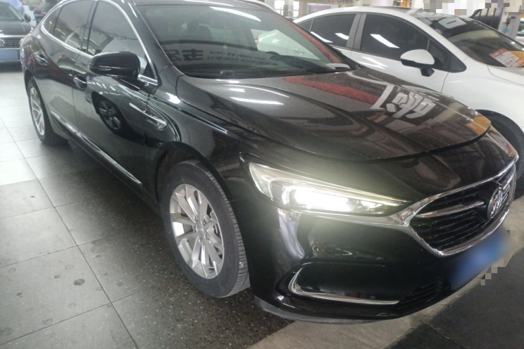 别克 君越 2021款 552T 豪华型车身外观3