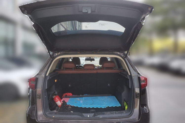 一汽 森雅R9 2018款 1.2T 手动豪华智尚型中控内饰23