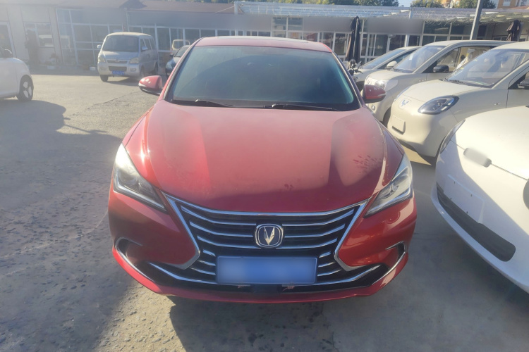 长安 逸动 2019款 高能版 1.6L GDI 手动先锋型 国VI车身外观2