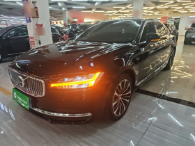 沃尔沃S90 2023款 B5 智逸豪华版