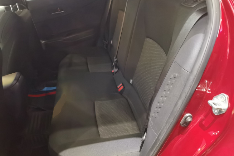 丰田 奕泽IZOA 2020款 2.0L 奕享版中控内饰21