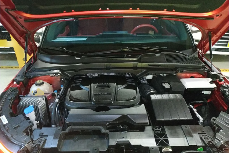 吉利汽车 吉利icon 2021款 1.5TD 锦鲤机舱底盘24