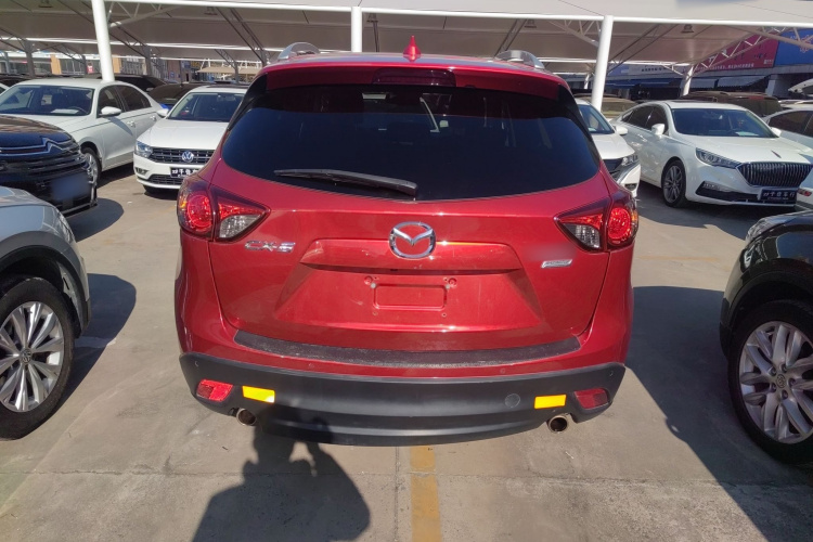 马自达CX-5 2015款 2.5L 自动四驱旗舰型车身外观6