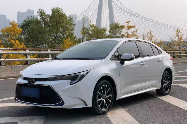 丰田 雷凌 2024款 185T CVT豪华版车身外观6002